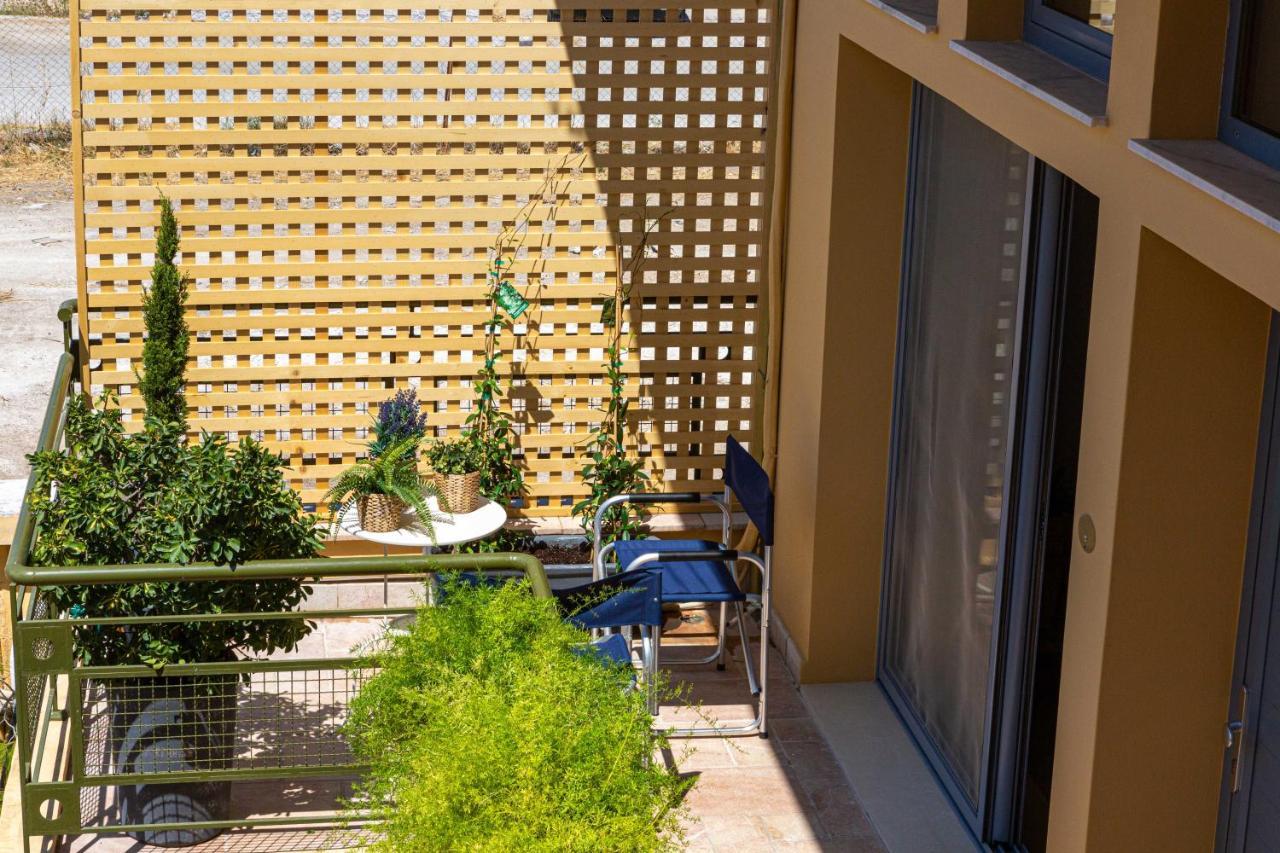 Blue...Violet Apartment นาฟปลิโอ ภายนอก รูปภาพ
